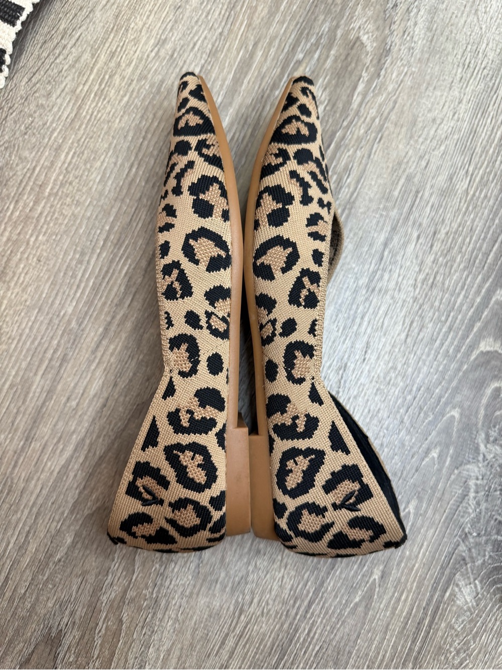 Vivaia Melia Animal Print Leopard Pointed Toe Ballet Flats Size EU 39 - Picture 4 of 10